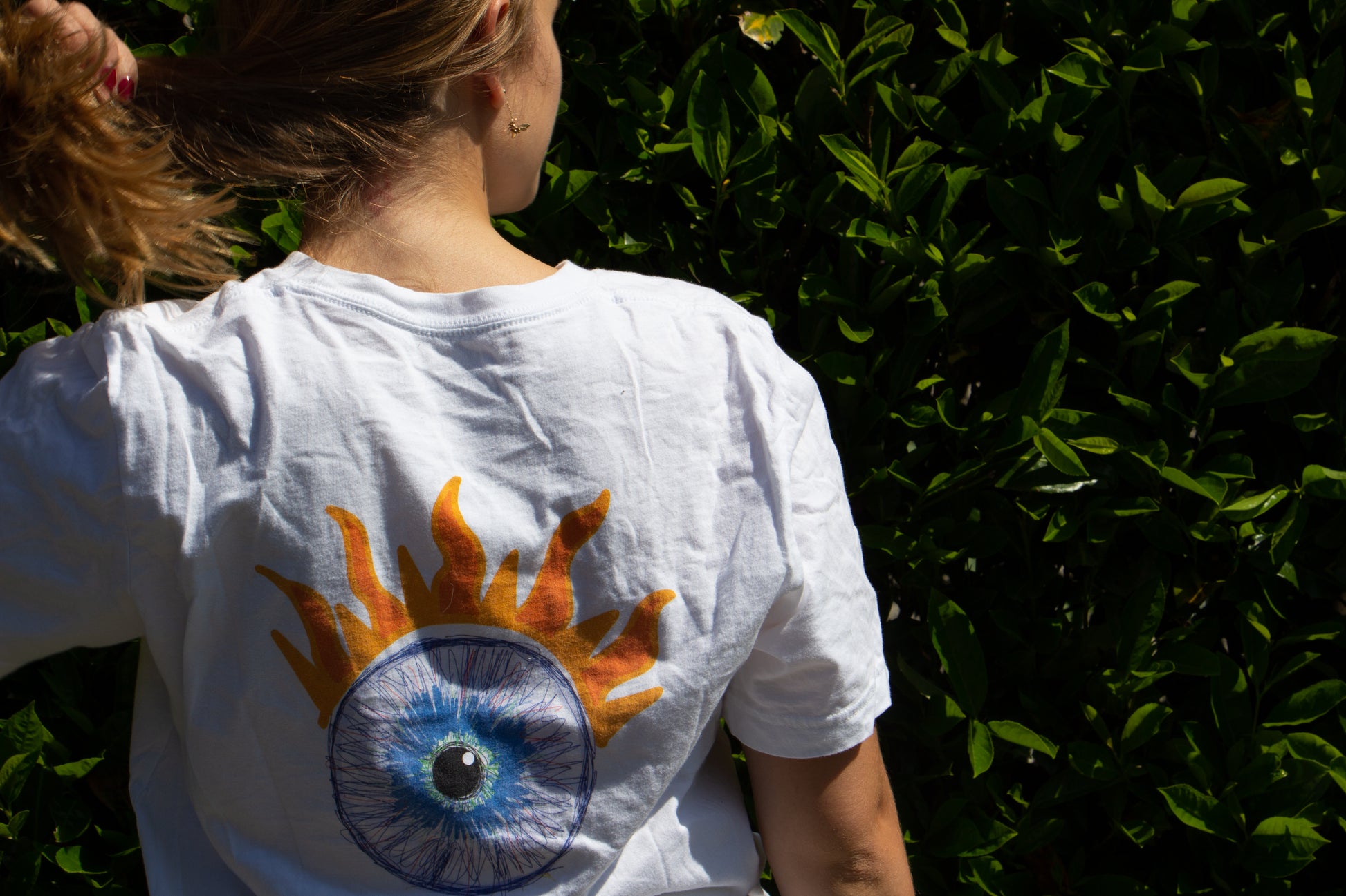 Ocelli Tee Inbeetween Jewellery