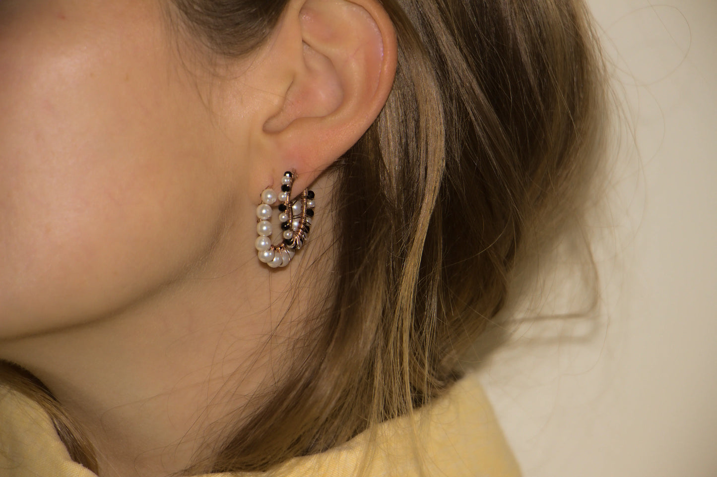 Earring Yin and Yang Pearl Hoops Inbeetween Jewellery